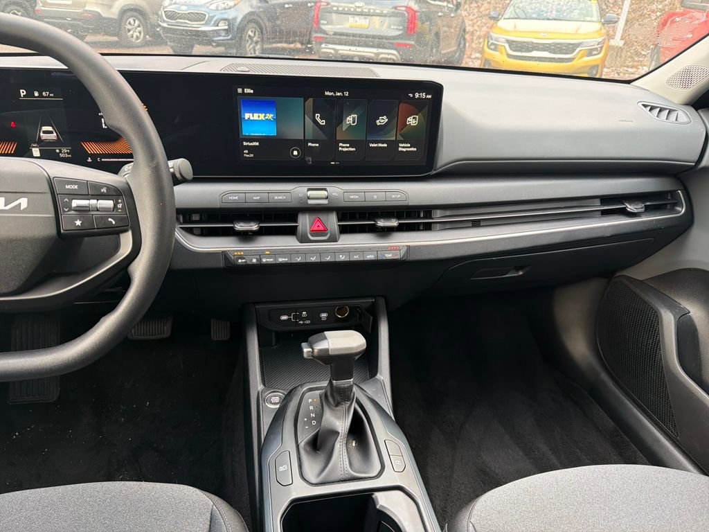 Certified 2025 Kia K4 LXS image 19