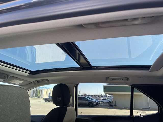 Used 2022 Chevrolet Equinox LT AWD/4WD image 22