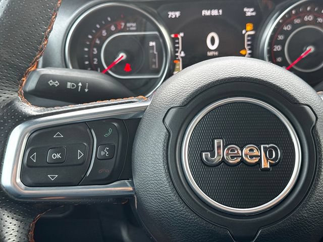 Certified 2022 Jeep Gladiator Mojave w/ Cold Weather Group AWD/4WD image 24