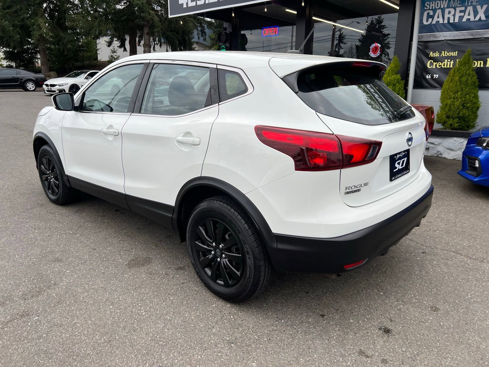 Used 2019 Nissan Rogue Sport S AWD/4WD image 3