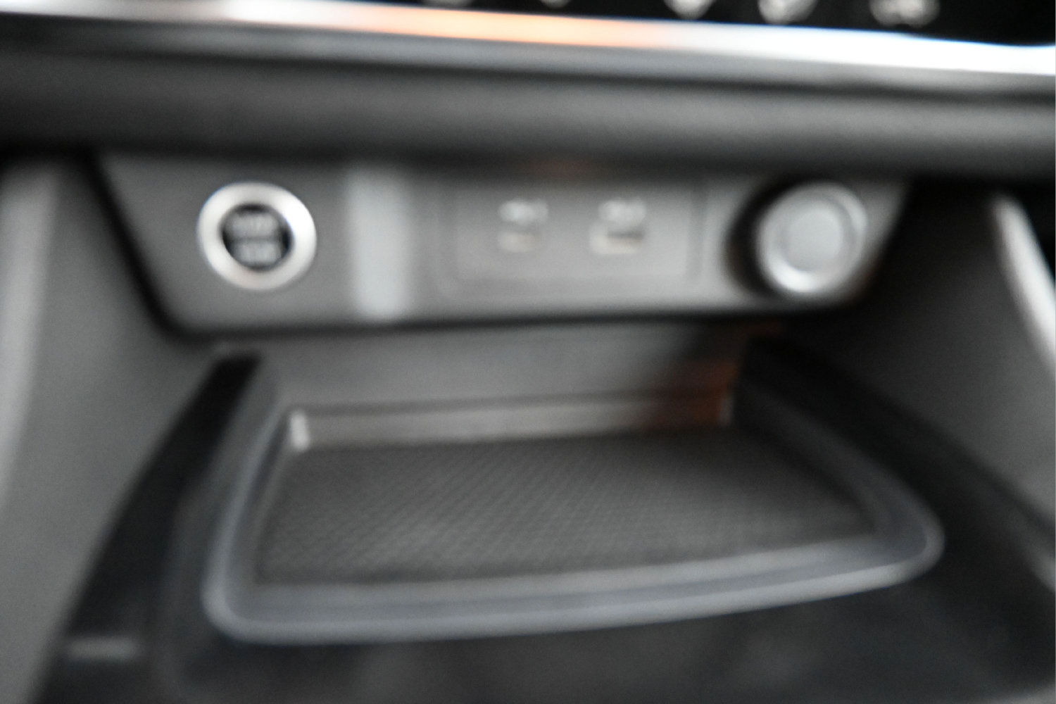 Used 2021 Nissan Rogue SV AWD/4WD image 15