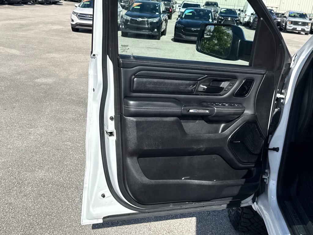 Used 2022 RAM 1500 Limited AWD/4WD image 13