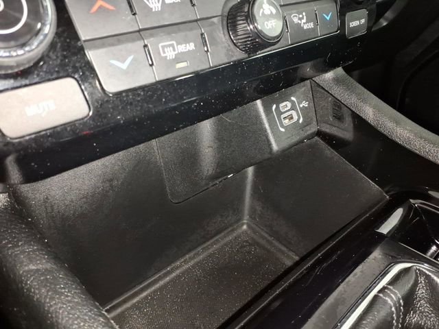 Used 2023 Jeep Compass Limited image 23