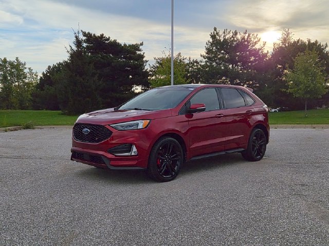 Used 2019 Ford Edge ST w/ Equipment Group 401A AWD/4WD image 1