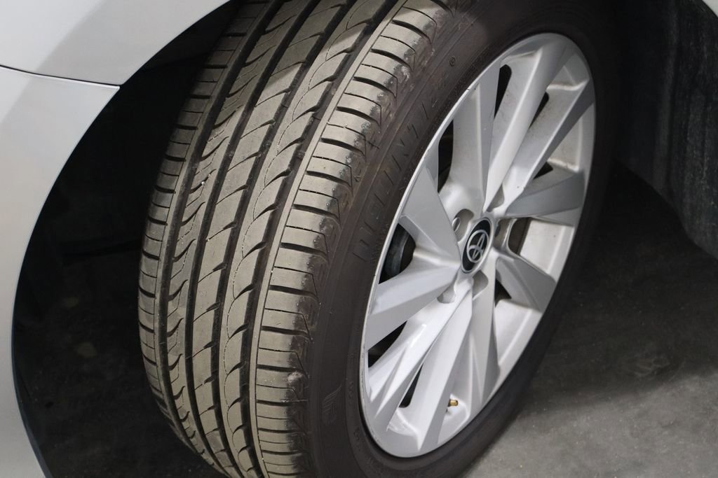 Used 2022 Toyota Camry LE image 38