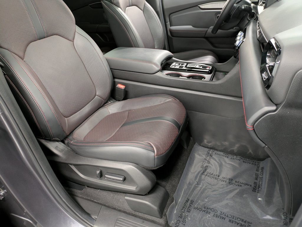 Used 2025 Honda Pilot Black Edition image 29