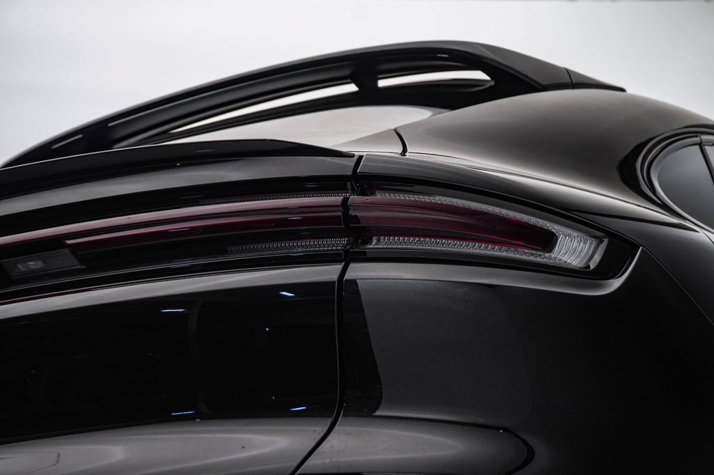 New 2026 Porsche Cayenne S AWD/4WD image 12
