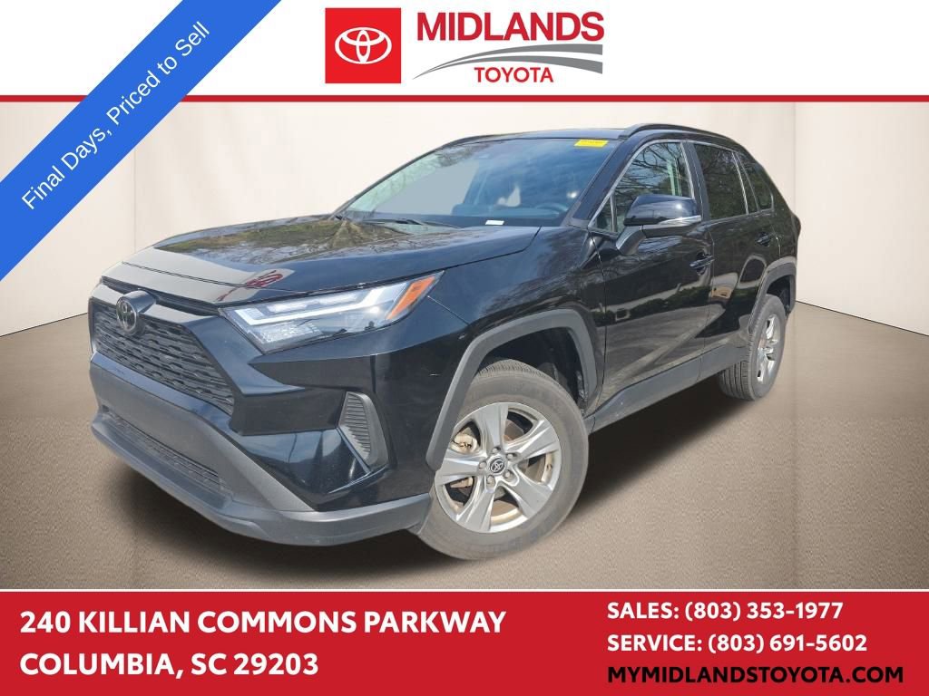Used 2024 Toyota RAV4 XLE image 1