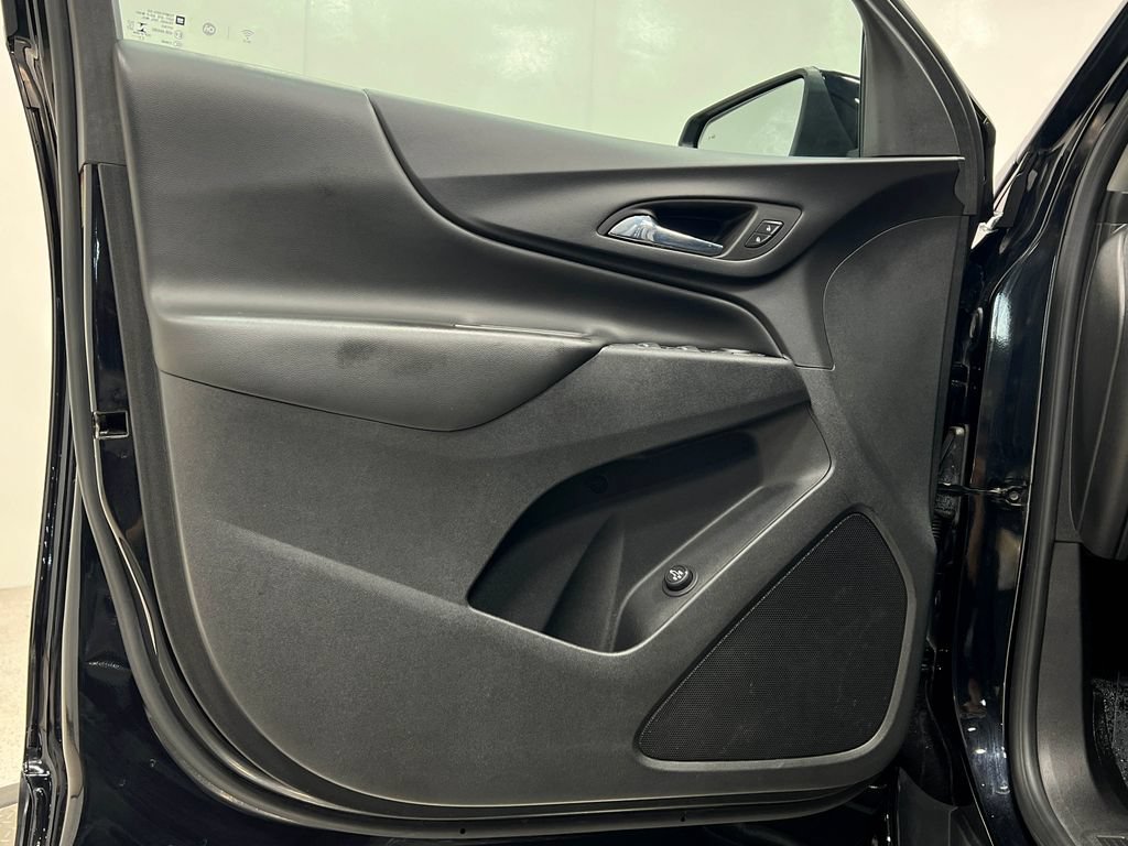 Used 2022 Chevrolet Equinox LT FWD image 14