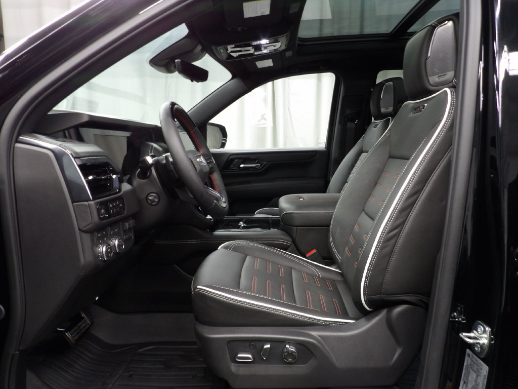Used 2026 GMC Yukon AT4 Ultimate AWD/4WD image 12