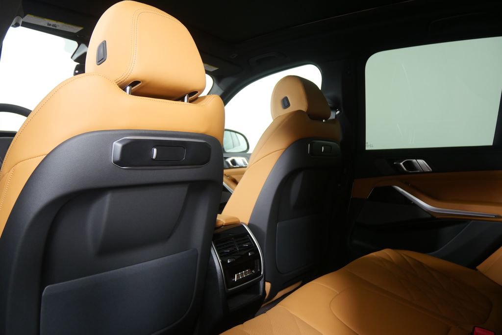 New 2026 BMW X5 sDrive40i RWD image 16