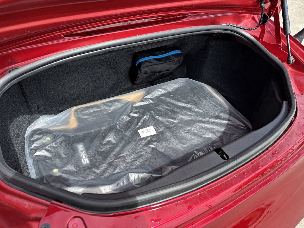 New 2026 MAZDA MX-5 Miata Club w/ Interior Package RWD image 55