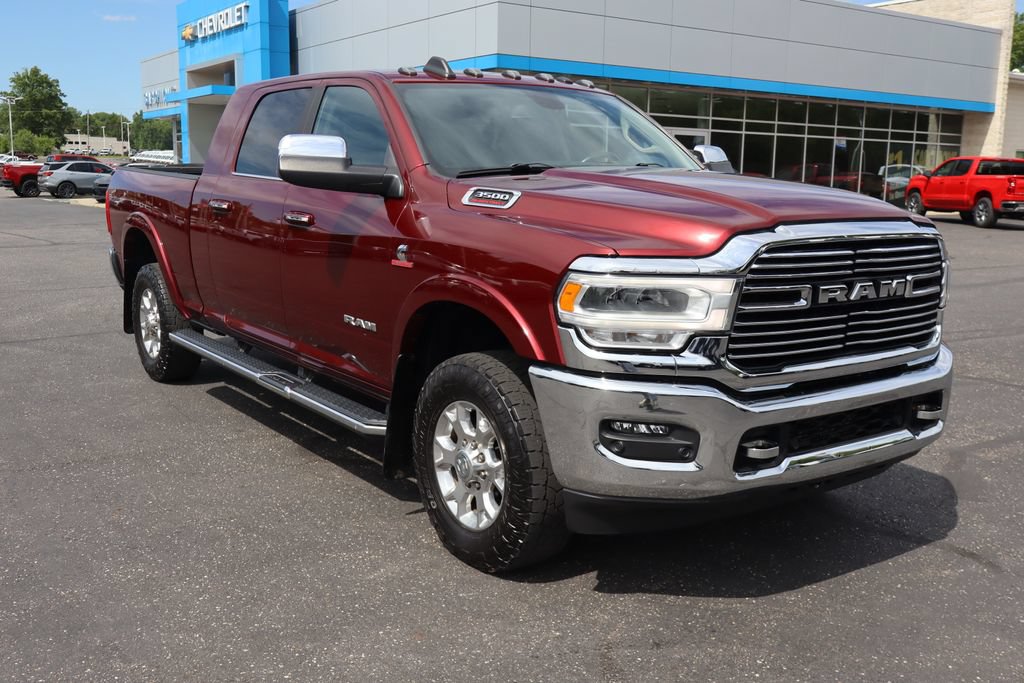 Used 2022 RAM 3500 Laramie AWD/4WD image 2