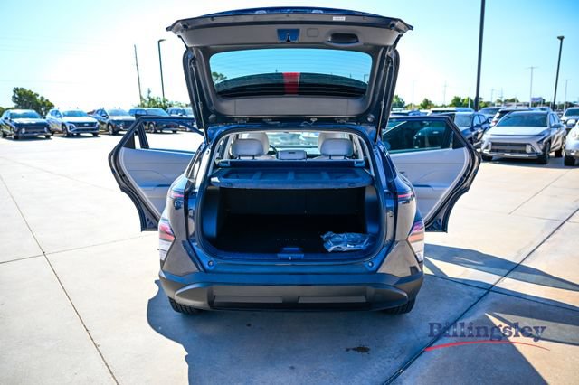Certified 2024 Hyundai Kona SEL w/ Convenience Package FWD image 17