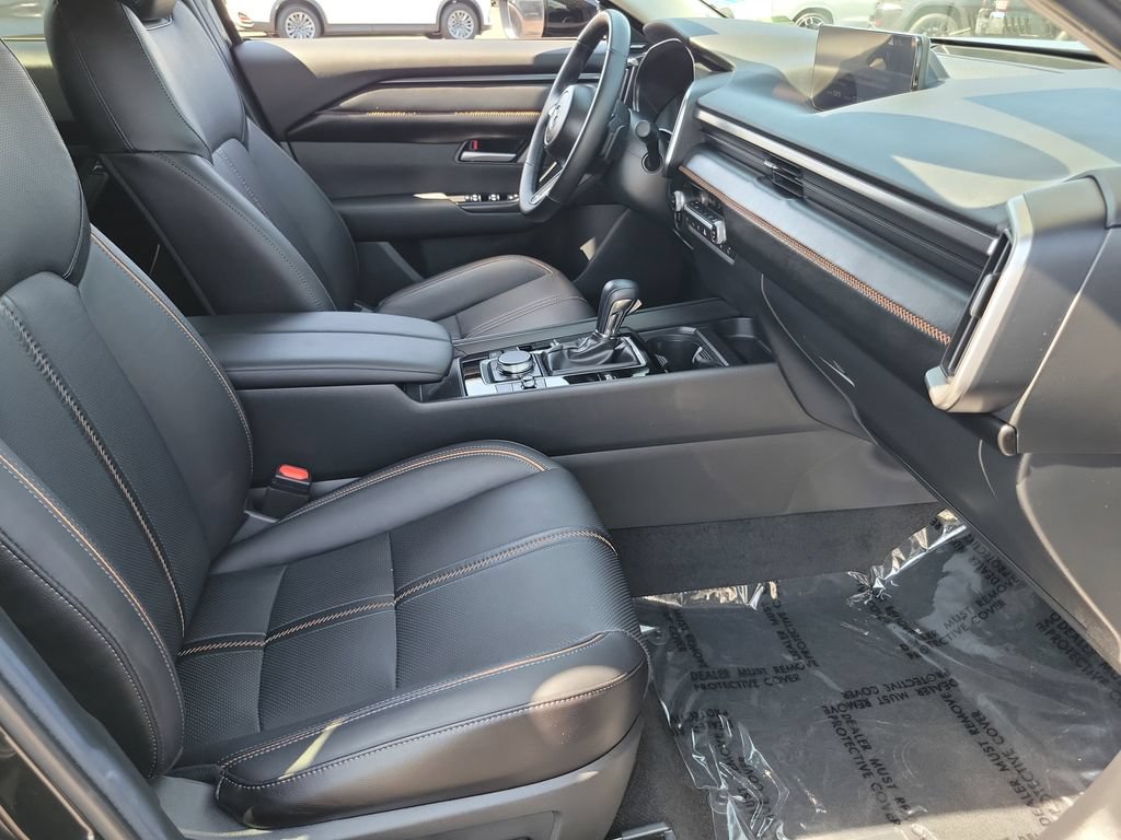 Certified 2025 MAZDA CX-50 AWD 2.5 Turbo w/ Premium Pkg image 19