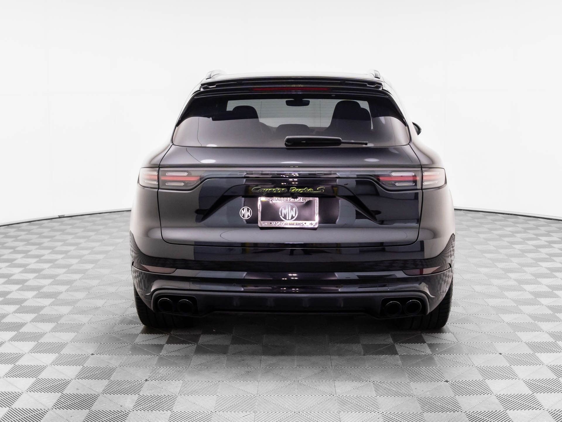 Used 2021 Porsche Cayenne Turbo S image 10
