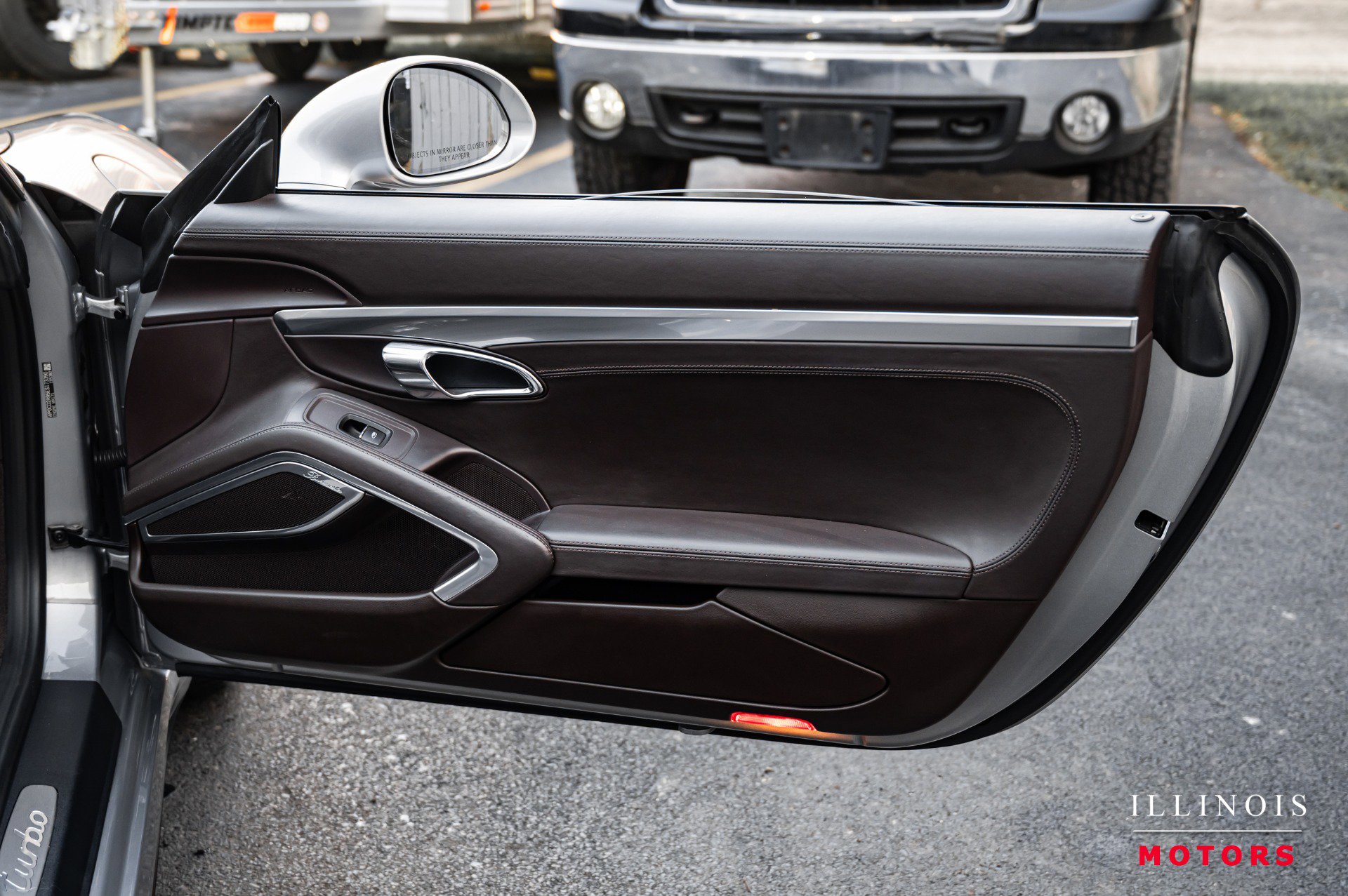 Used 2014 Porsche 911 Turbo image 39