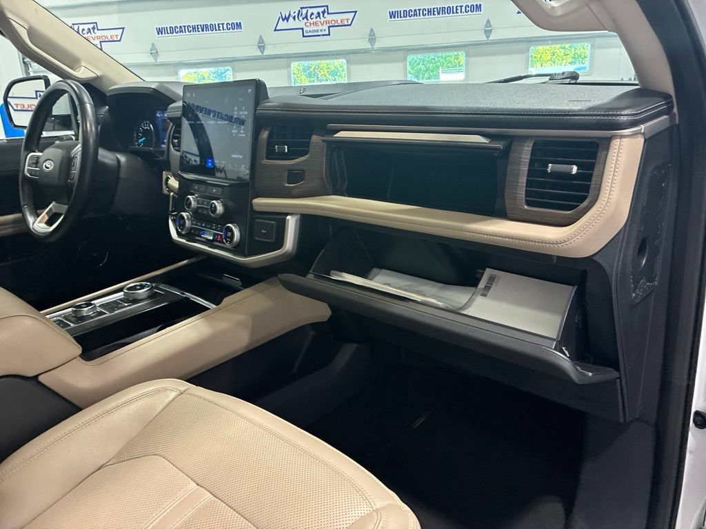 Used 2024 Ford Expedition Limited AWD/4WD image 45
