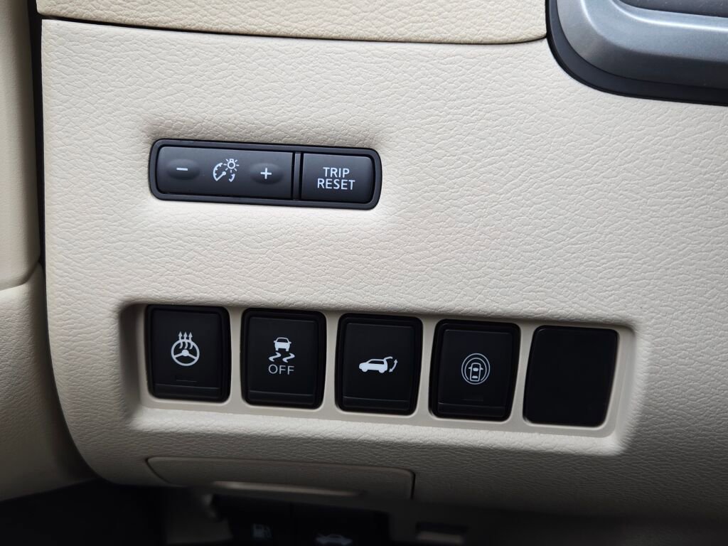 Used 2024 Nissan Murano Platinum w/ Cargo Package AWD/4WD image 26
