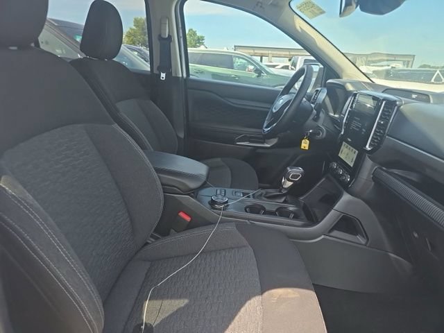 Used 2025 Ford Ranger XLT w/ FX4 Off-Road Package AWD/4WD image 8
