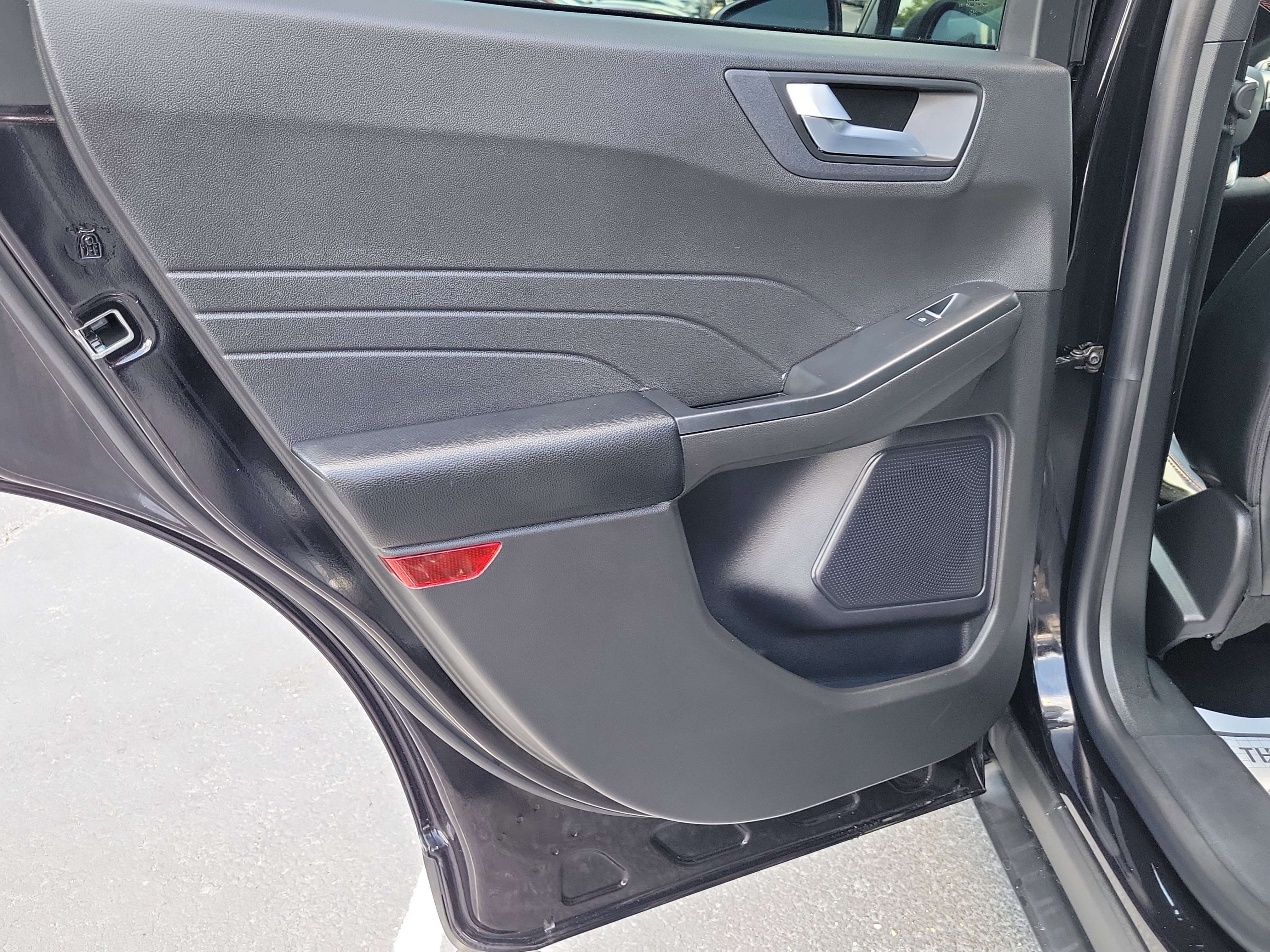 Certified 2024 Ford Escape ST-Line w/ Tech Pack #1 FWD image 11