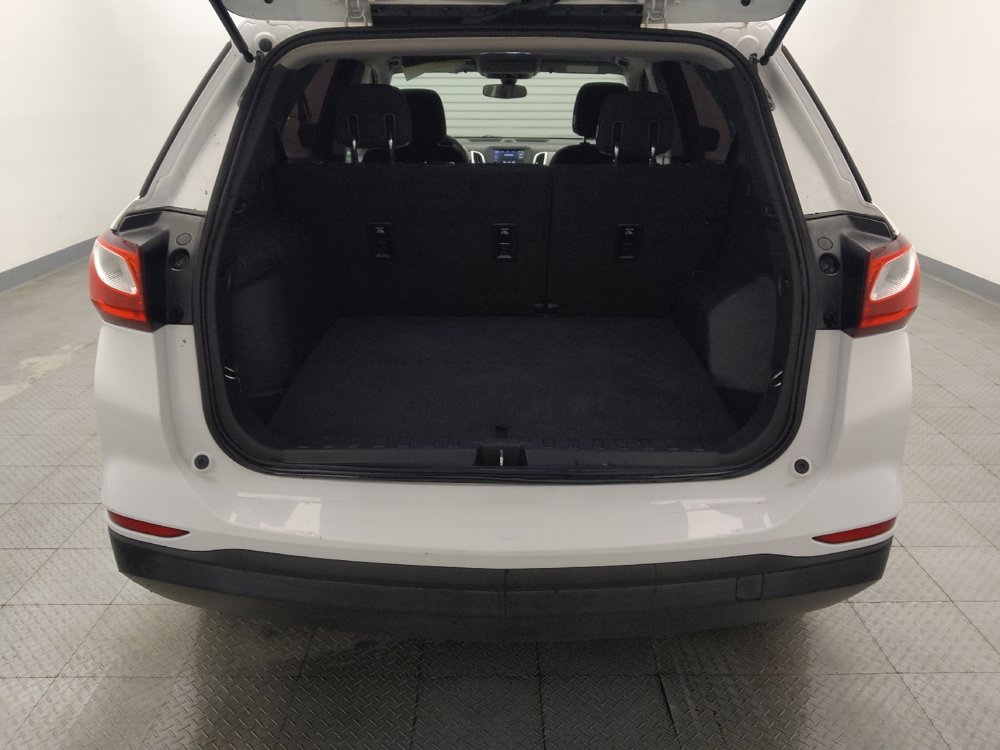 Used 2019 Chevrolet Equinox LS AWD/4WD image 29