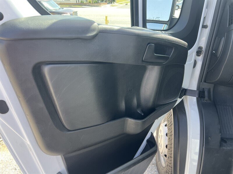 Used 2023 RAM ProMaster 2500 FWD image 14