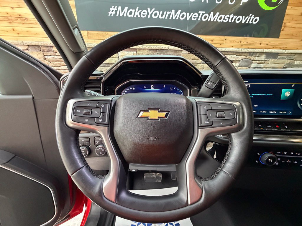 Used 2023 Chevrolet Silverado 1500 LT AWD/4WD image 17