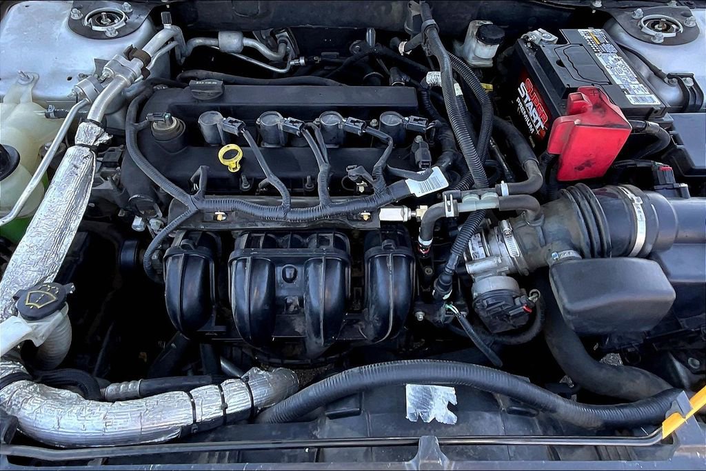 Used 2011 Ford Fusion SE w/ 201A Rapid Spec Order Code image 9