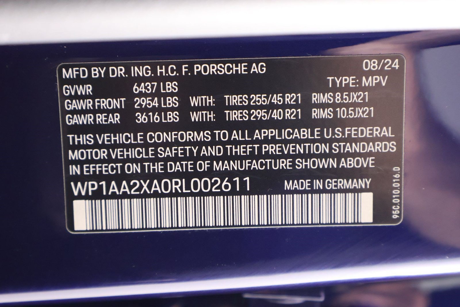 Certified 2024 Porsche Macan 4 Electric AWD/4WD image 19