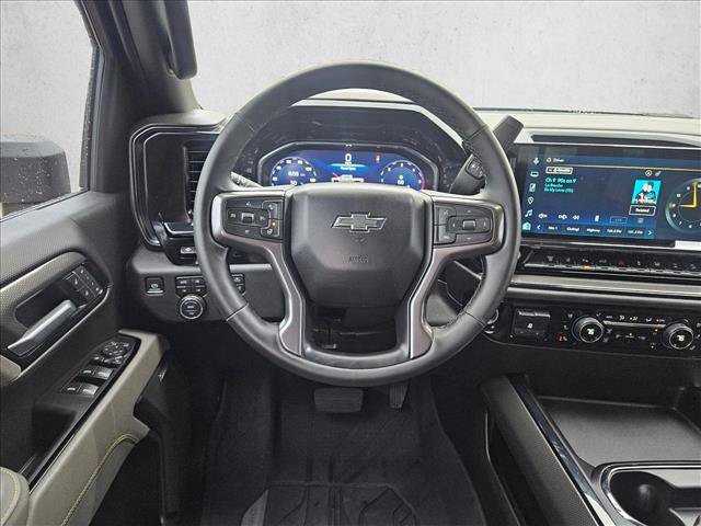 Certified 2025 Chevrolet Silverado 2500 ZR2 w/ Technology Package image 11