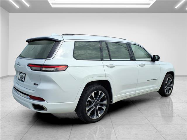 Used 2022 Jeep Grand Cherokee L Overland w/ Luxury Tech Group IV AWD/4WD image 14