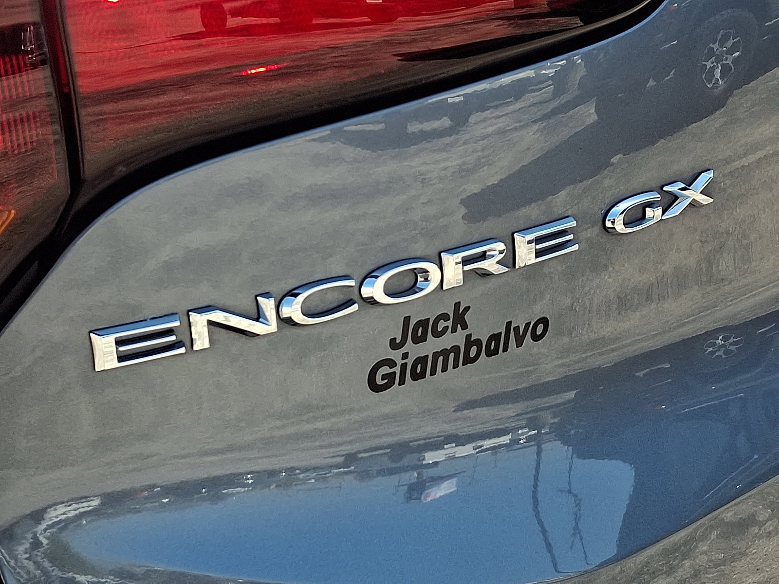 Used 2021 Buick Encore GX Essence w/ Sport Touring Package image 33