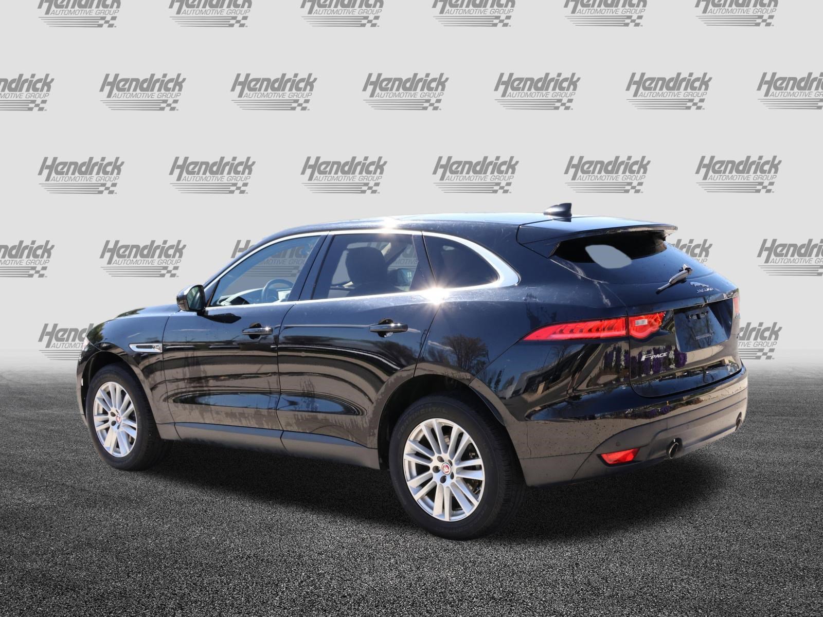 Used 2020 Jaguar F-PACE Prestige image 7