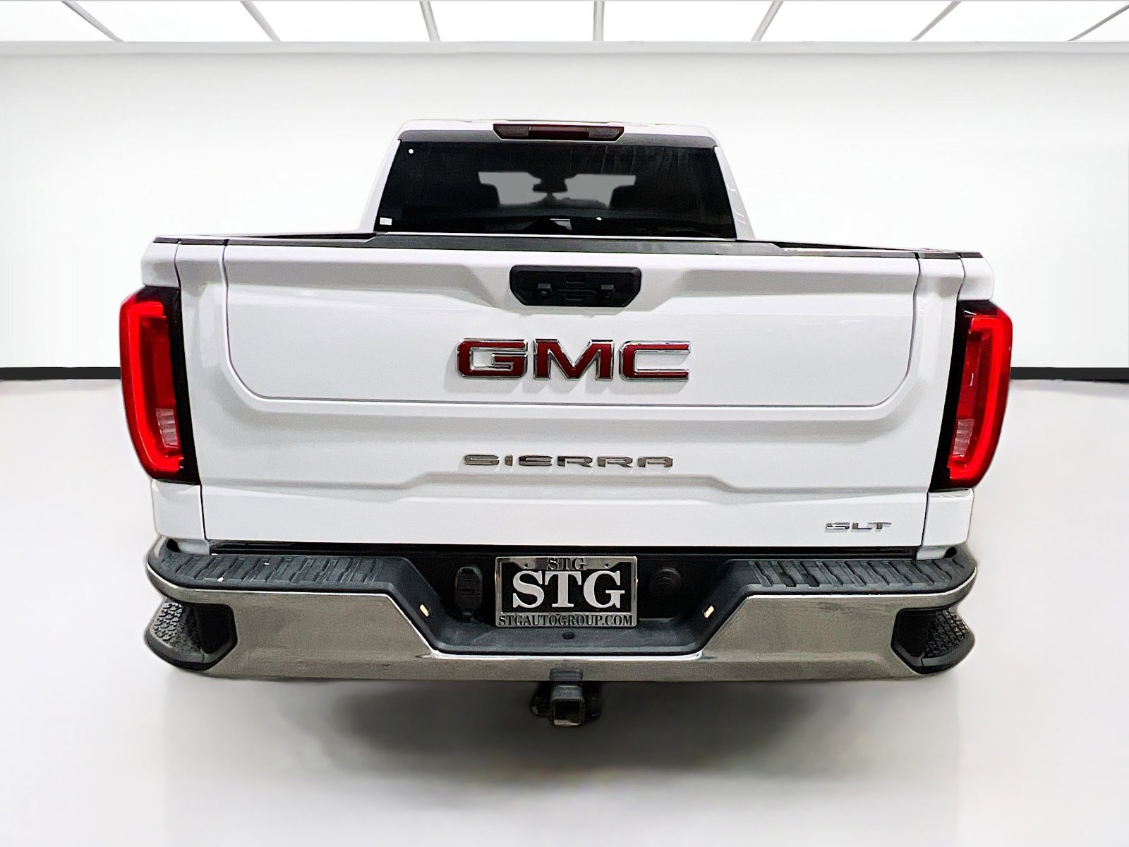Used 2022 GMC Sierra 1500 SLT AWD/4WD image 5