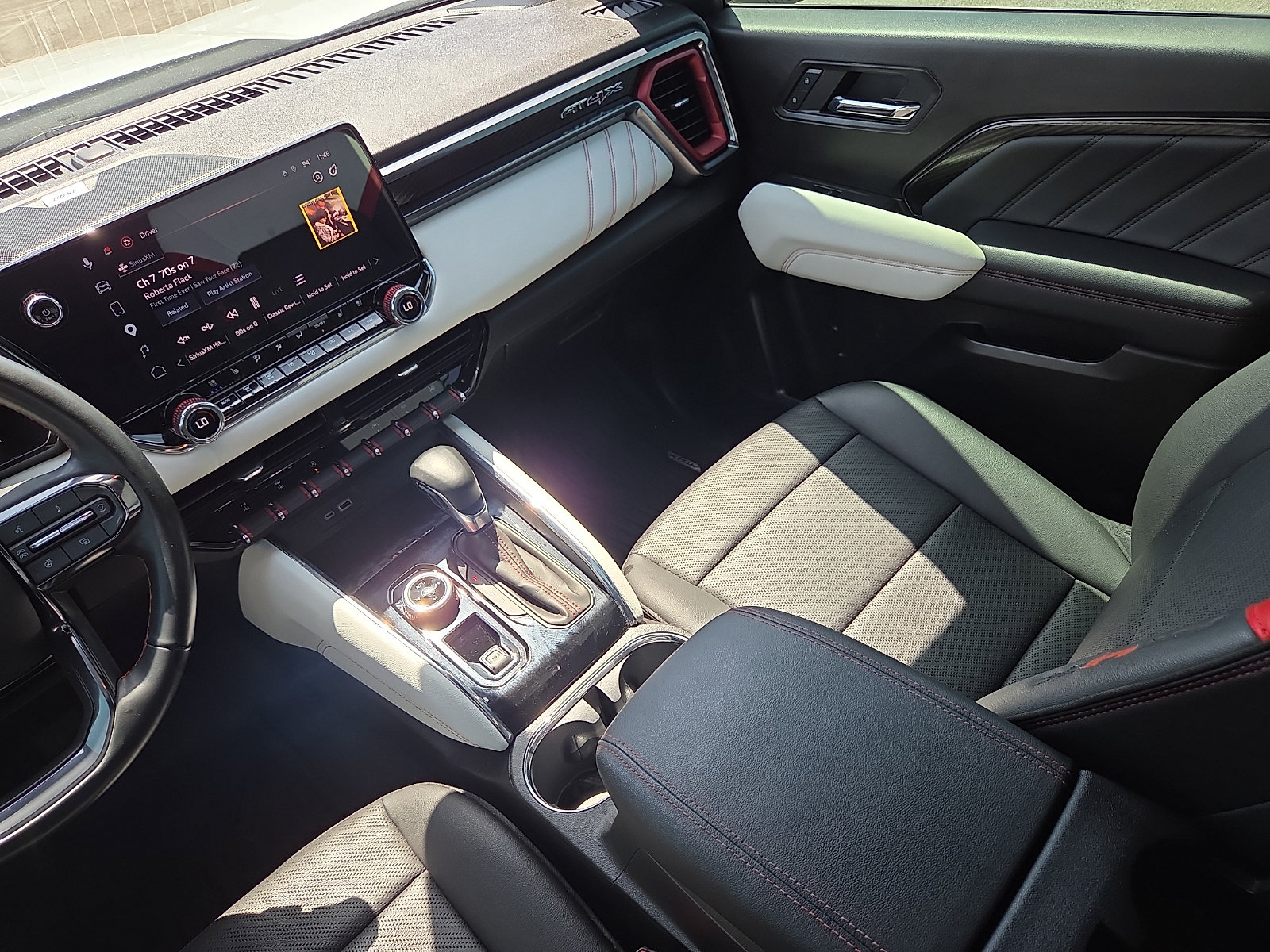Used 2023 GMC Canyon AT4X AWD/4WD image 12