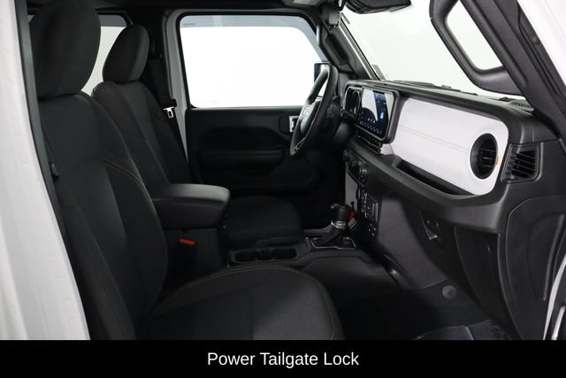 Used 2024 Jeep Gladiator Sport AWD/4WD image 18