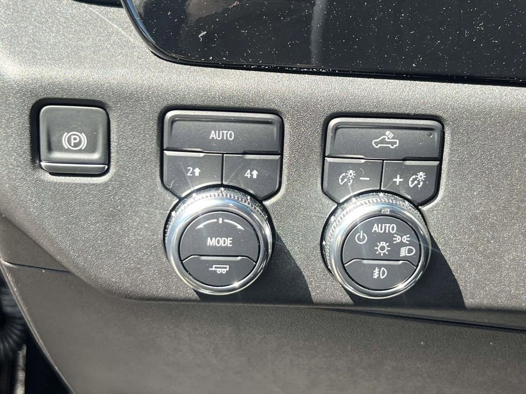 Used 2025 GMC Sierra 1500 Elevation AWD/4WD image 19