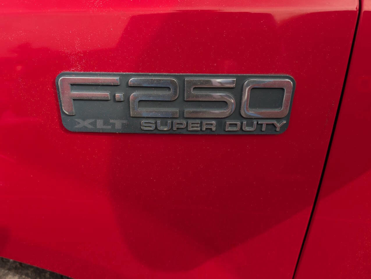 Used 2004 Ford F250 XLT image 5