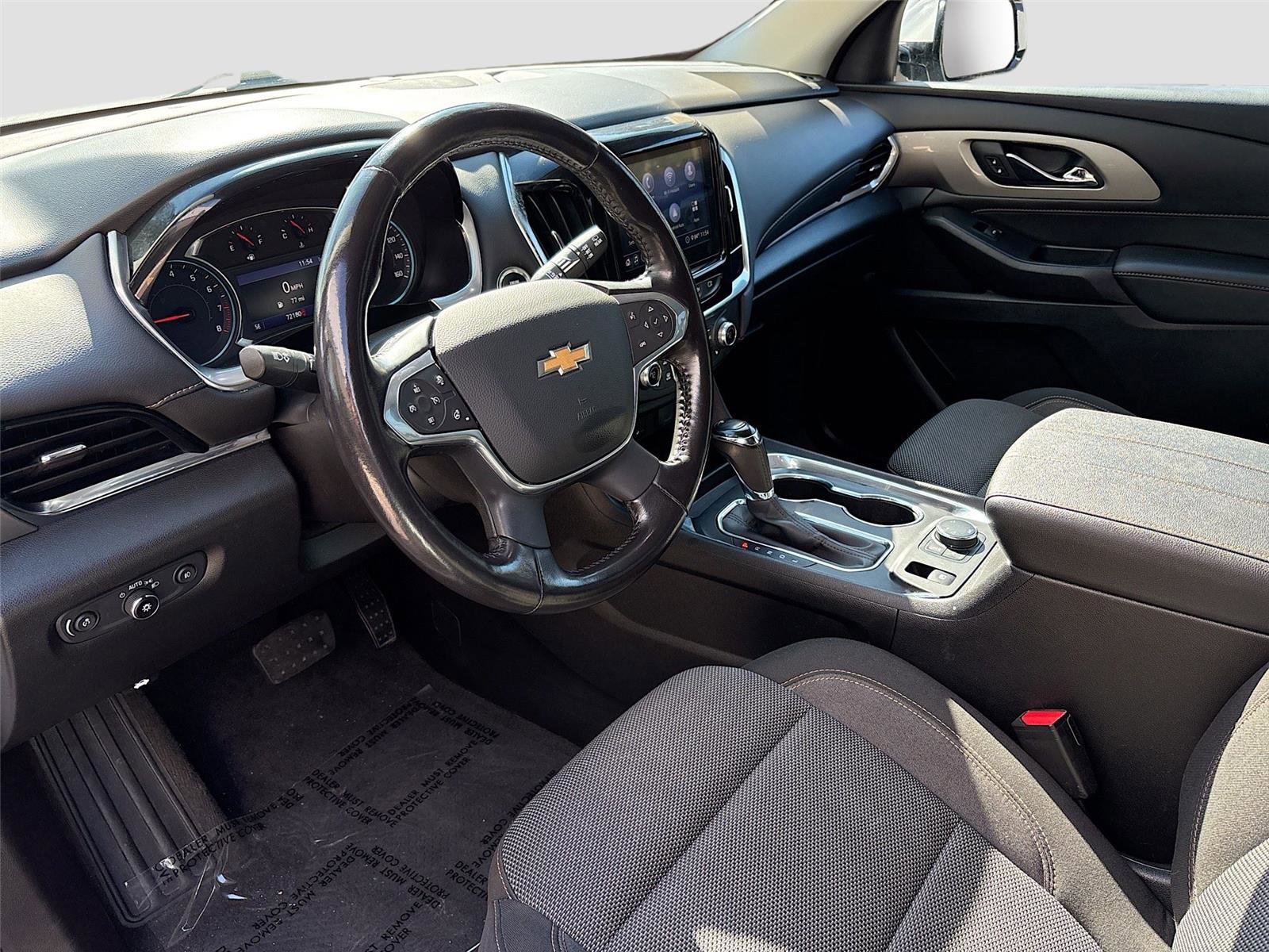 Used 2020 Chevrolet Traverse LT w/ Driver Confidence II Package image 24