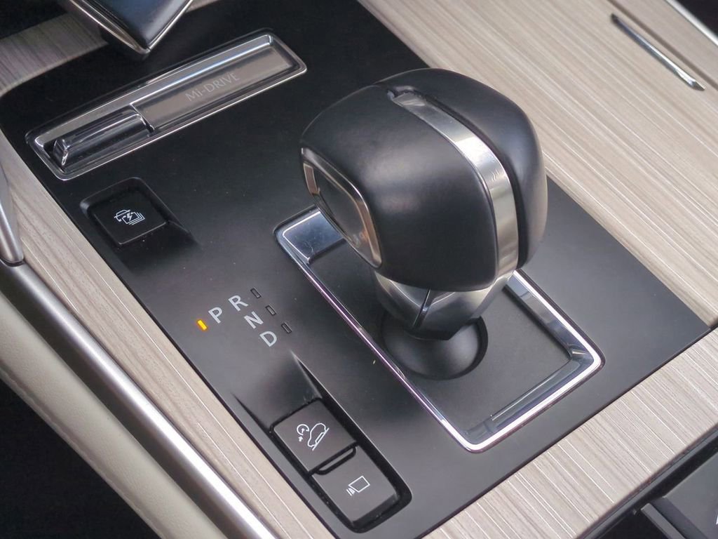 Certified 2024 MAZDA CX-90 Plug-In Hybrid w/ Premium Plus AWD/4WD image 18