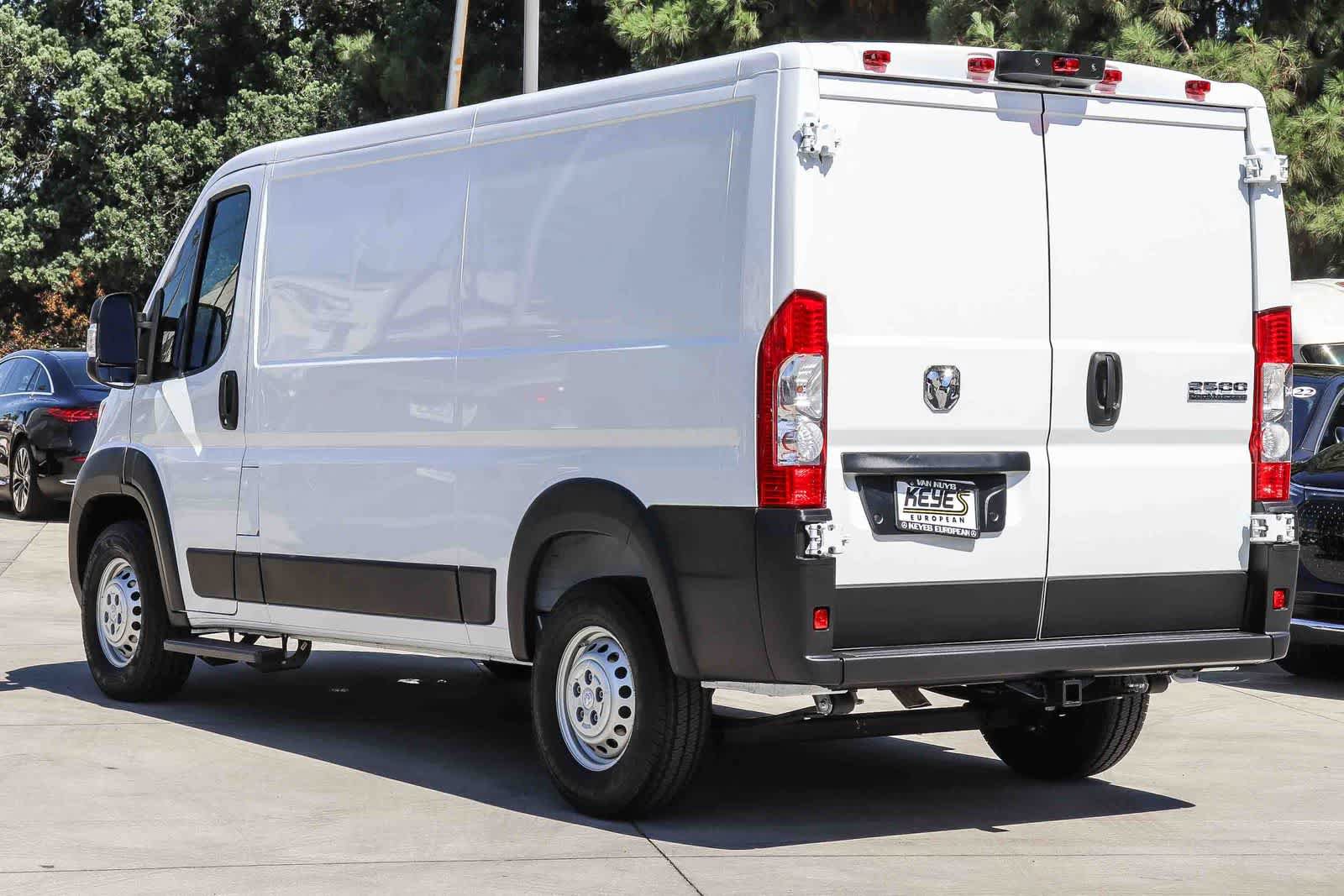 Used 2026 RAM ProMaster 2500 FWD image 2