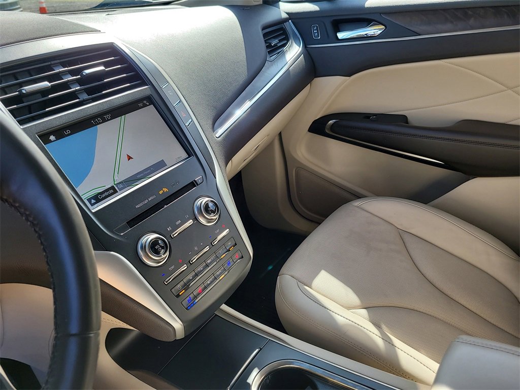 Used 2018 Lincoln MKC Reserve w/ Lincoln MKC Climate Package image 19