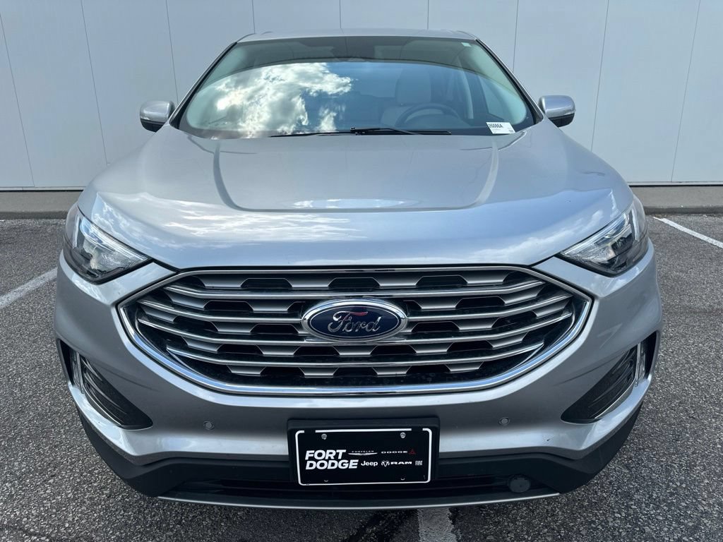 Used 2022 Ford Edge Titanium AWD/4WD image 11