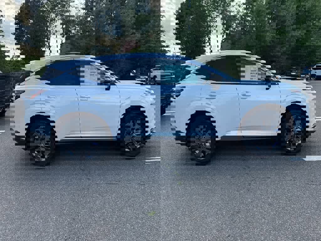 New 2025 Nissan Murano SL image 7