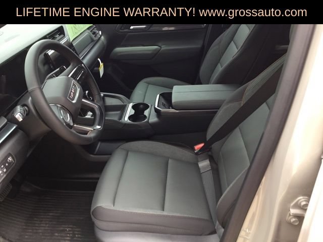 New 2026 GMC Terrain AT4 w/ LPO, Floor Liner Package AWD/4WD image 21