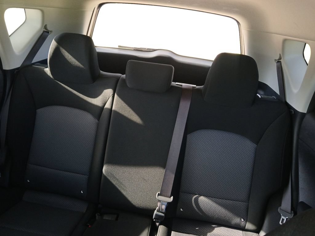 Used 2023 Kia Soul LX w/ LX Technology Package FWD image 12
