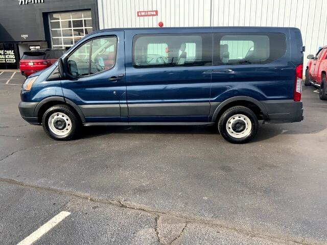 Used 2019 Ford Transit 150 XL image 9