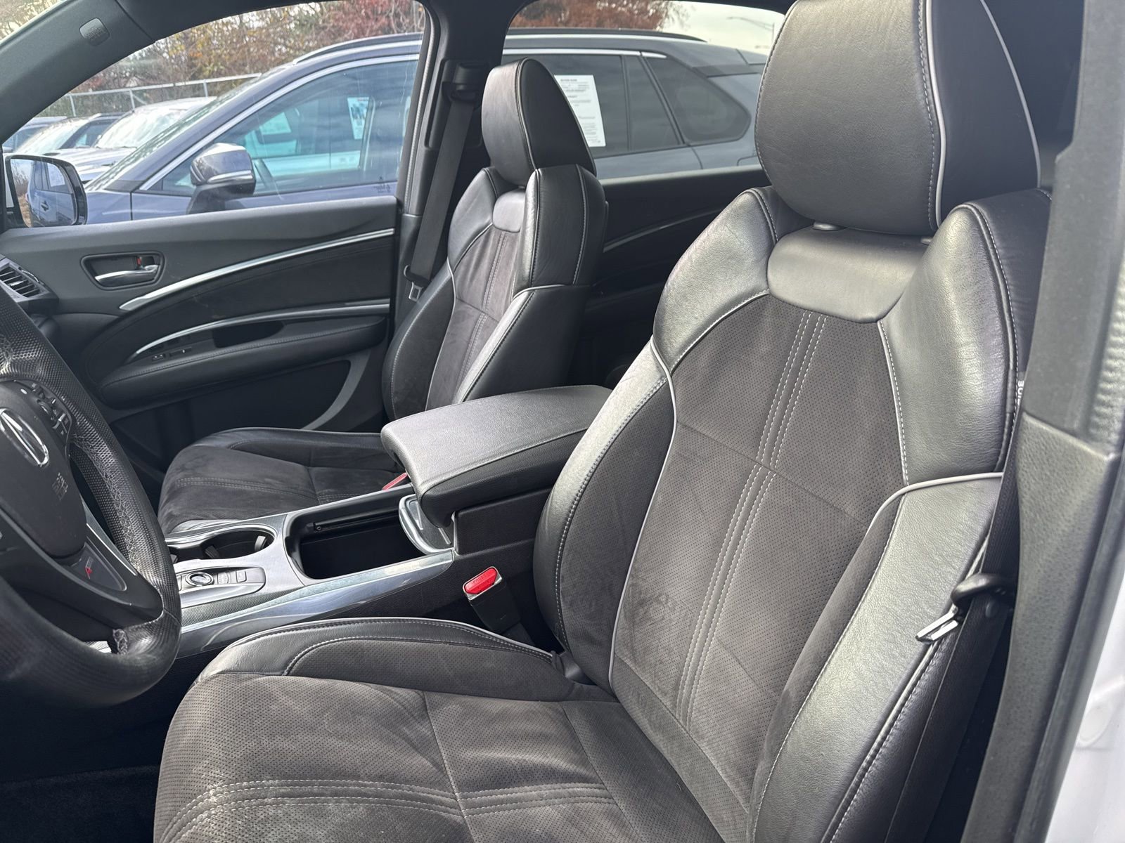 Used 2019 Acura MDX A-Spec image 18