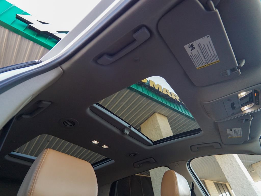 Used 2018 Buick Enclave Premium w/ Experience Buick Package image 32